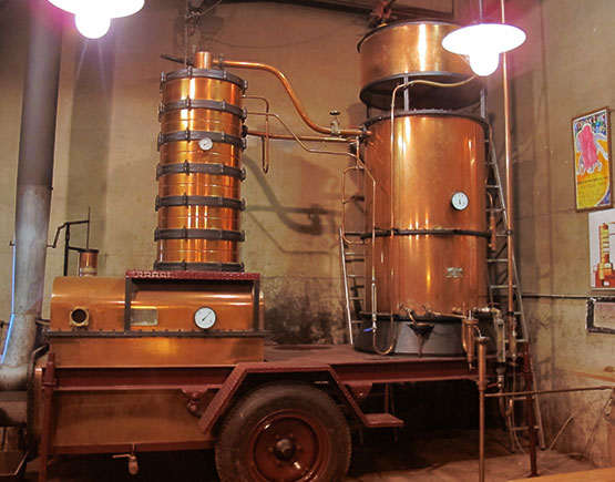 Armagnac-chateau-du-Tariquet-distillery